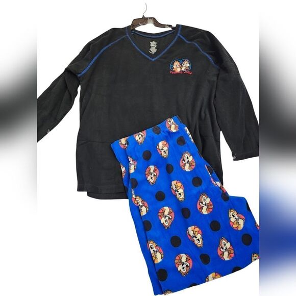 The Wonderful World of Disney 2-piece fleece Christmas pajamas Sz 2X - Picture 8 of 11